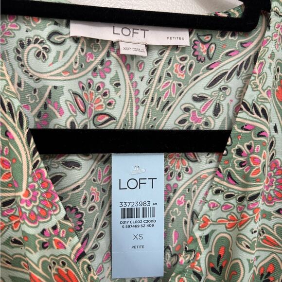 NWT LOFT Petite Paisley Flounce Midi Wrap Dress - Size XS Petite - Picture 5 of 7